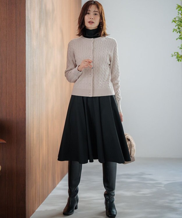 組曲 【前後着用可】コットンカシミヤ混2WAYケーブル ニット ピンクベージュ系