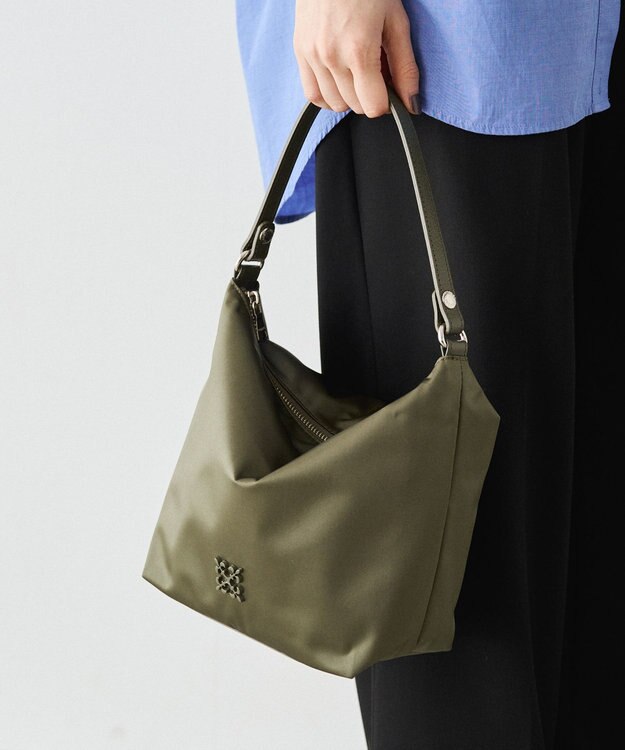 russet シンプルショルダーバッグ【クラウズナイロン】(CE-1467) Khaki