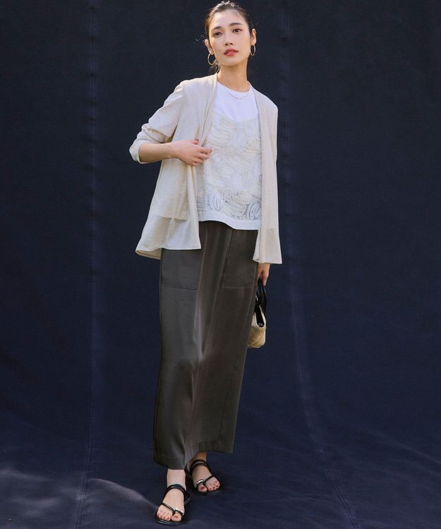 23区 【撥水加工/洗える】スムースサテン Iライン スカート グレー系