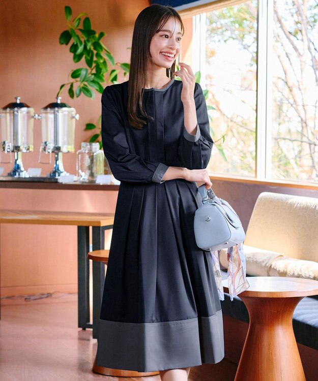 Tiaclasse L 【セレモニー・XSサイズ(5号)追加・新色追加・洗える】キーネックフレアワンピース ネイビー×グレー