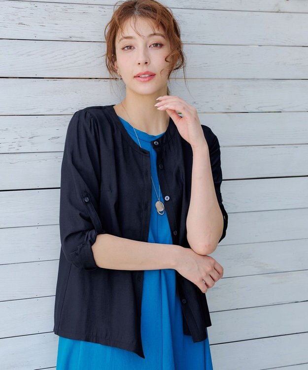 Tiaclasse L 【洗える】ノーカラーシアーシャツ ネイビー