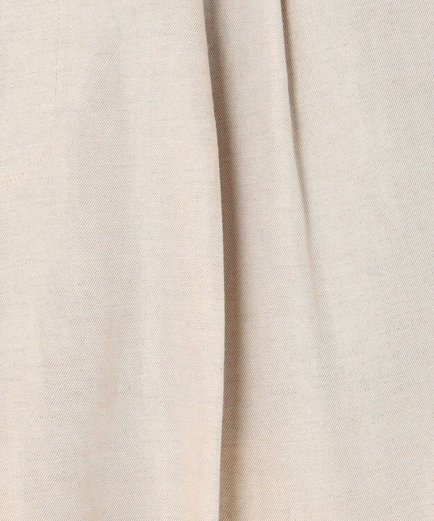 uncrave テンセルライトリネン ワイドパンツ フラックス（佐藤晴美さん着用）