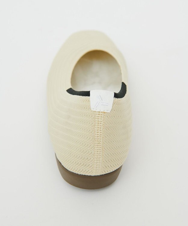 steppi “撥水＆洗えるニットシューズ” スクエア パンプス オフホワイト