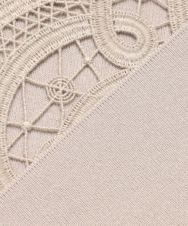 23区 【先行予約】エンブロイダリーレース ニットベスト ベージュ系