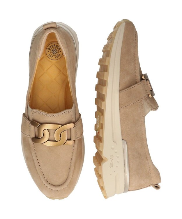 INTER-CHAUSSURES 【BUSSOLA】メタル飾りローファースニーカー ベージュスウェード