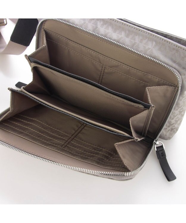 Y'SACCS モノグラムお財布ポシェット グレー