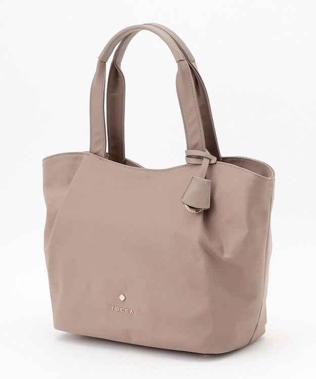 TOCCA 【撥水・A4サイズ対応】BLOOMING BUD NYLONBAG ナイロンバッグ ベージュ系