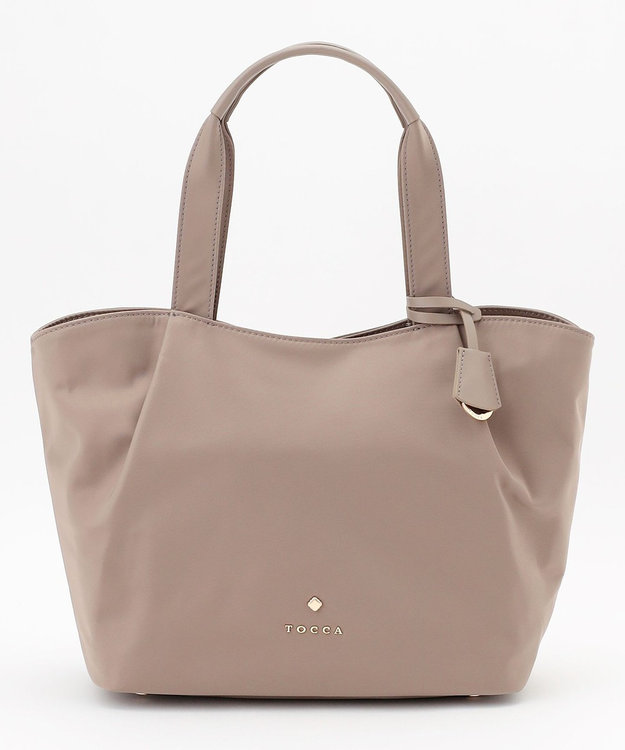TOCCA 【撥水・A4サイズ対応】BLOOMING BUD NYLONBAG ナイロンバッグ ベージュ系