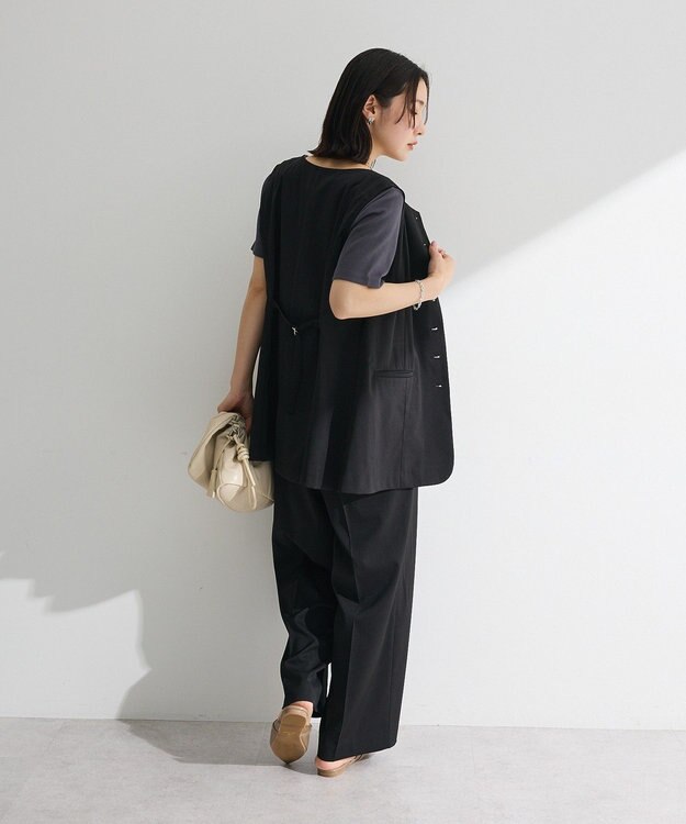 Green Parks クルーネック多釦ジレ Black