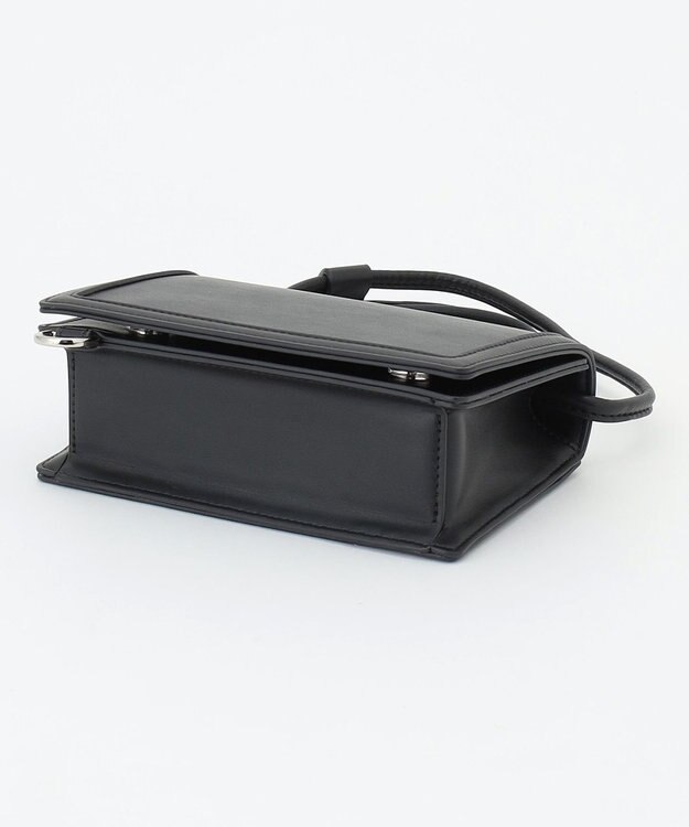 ICB タイニーショルダーバッグ ブラック