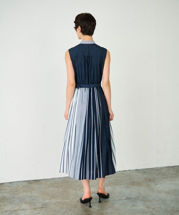 GRACE CONTINENTAL ストライププリントワンピース ネイビー