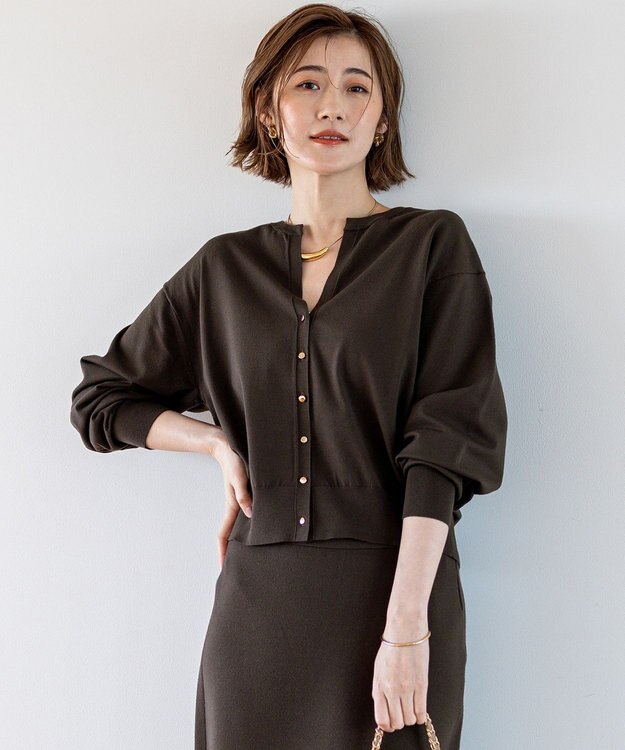 23区 S 【洗える/吊り干しOK】ヴィスコースストレッチ Vネック ニットカーディガン ブラウン系