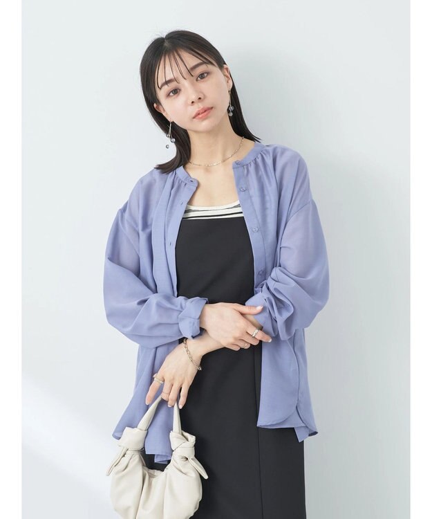 earth music&ecology シアーギャザーネックブラウス Deep Blue