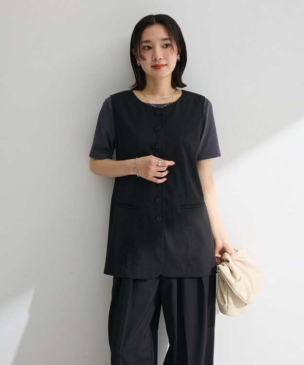 Green Parks クルーネック多釦ジレ Black