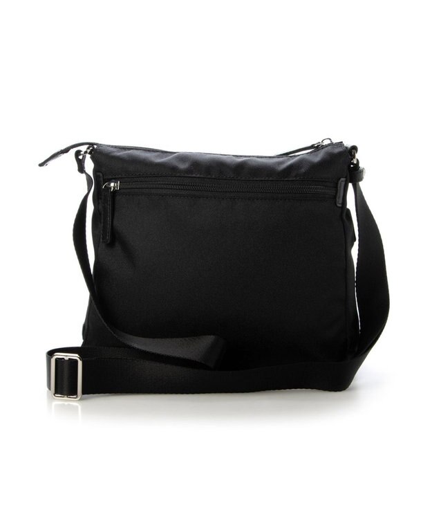 LA BAGAGERIE フロントポケット　スクエアナイロンショルダー　Sサイズ ブラック