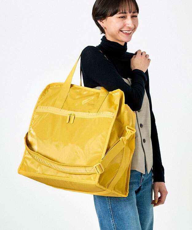 LeSportsac CABIN BOSTON/ヒトリップカナリアイエロー ヒトリップカナリアイエロー
