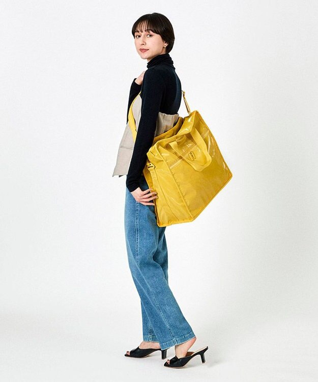 LeSportsac CABIN BOSTON/ヒトリップカナリアイエロー ヒトリップカナリアイエロー