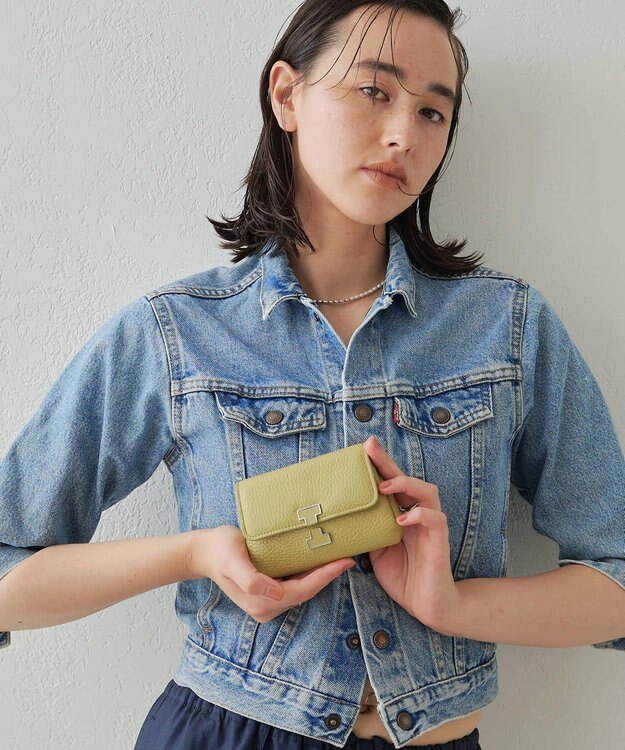 IACUCCI アバ ウォレット CERVO イエロー