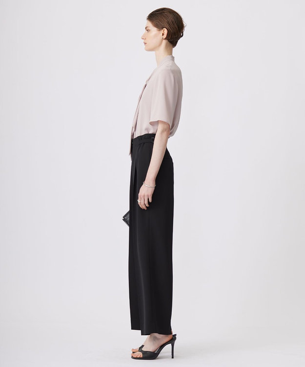 ICB L 【接触冷感・UVケア・速乾・洗える】BackSatinAmunzen 5分袖Vネックボウタイブラウス ヘイズピンク系