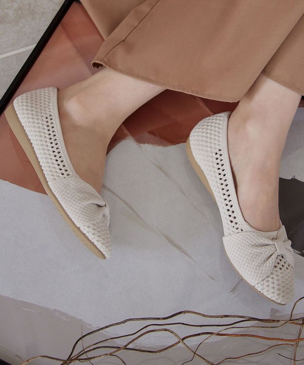 Tiaclasse 【小倉優子さん着用】リボンニットフラットパンプス アイボリー