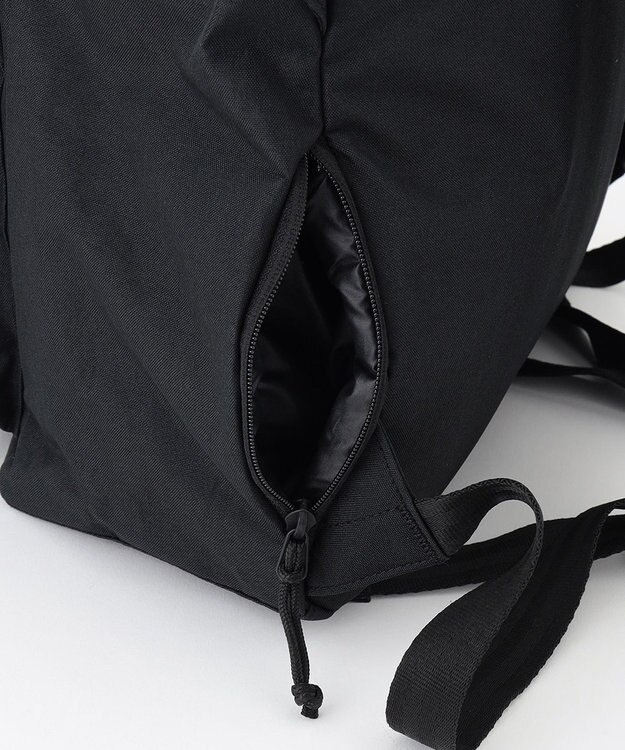 UNFILO MENS 【撥水】多機能 バッグ [23年春夏商品] ブラック