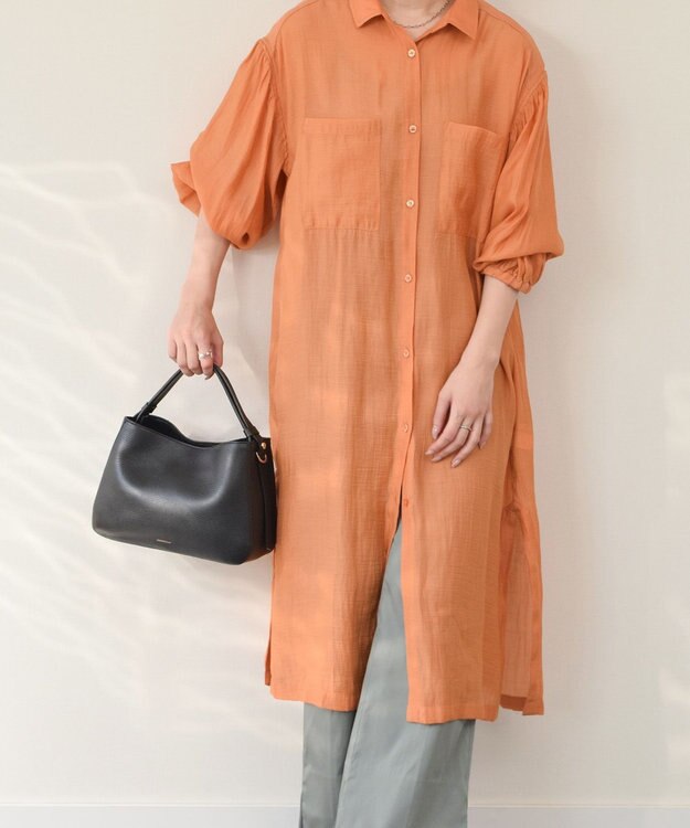 INTER-CHAUSSURES 【LORISTELLA】ミディアムサイズレザーハンドバッグ ブラック