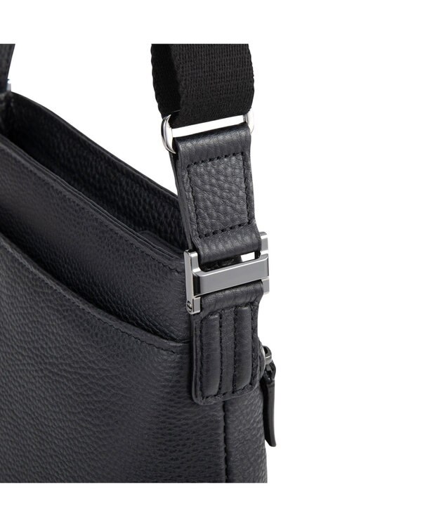 ZERO HALLIBURTON  ＭＣコレクション ショルダーバッグ  縦型 YKKエクセラファスナー 81443 ブラック