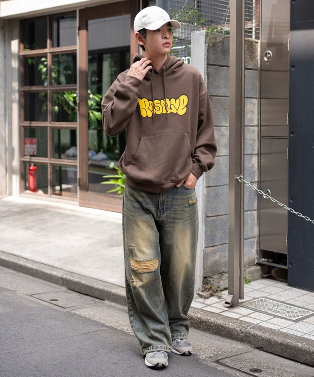 WEGO 【ユニセックス着用ITEM/SMLサイズ展開】グラフィックロゴプルパーカー ブラウン