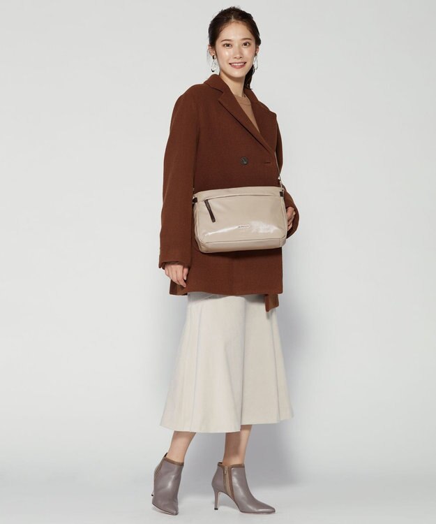 LA BAGAGERIE コーティングキャンバス ショルダーバッグ ライトベージュ