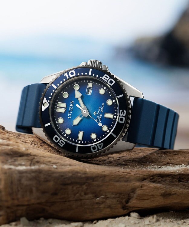 CITIZEN 【200m潜水用防水】光発電エコ・ドライブ ダイバーズウオッチ BN0267-04L ブルー