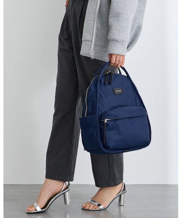 MioFIRANO はっ水軽量ナイロンオーバルハンドルリュック　FIRANO フィラノ NAVY