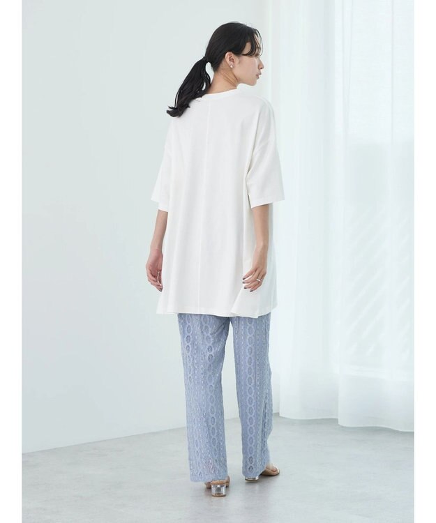 earth music&ecology オーバーフレアＴＥＥ Off White