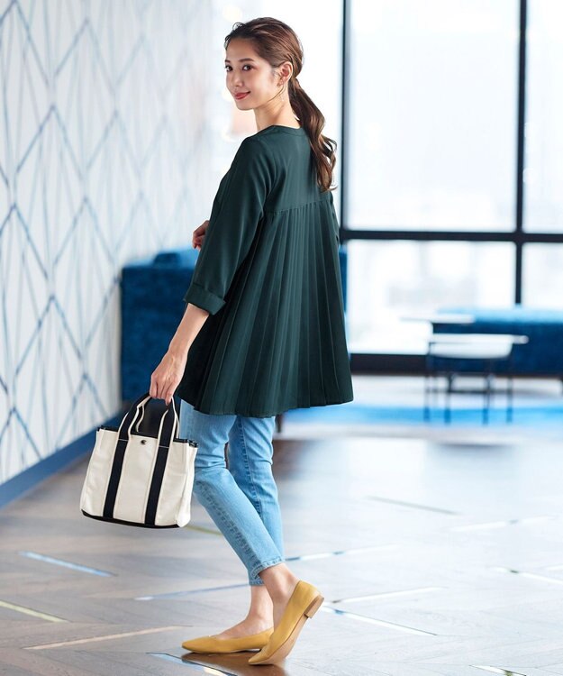 Tiaclasse 【洗える・スマート裏起毛】バックプリーツチュニックブラウス グリーン