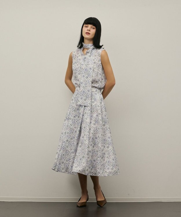 GRACE CONTINENTAL シアーフラワープリントジャガードブラウス グレー