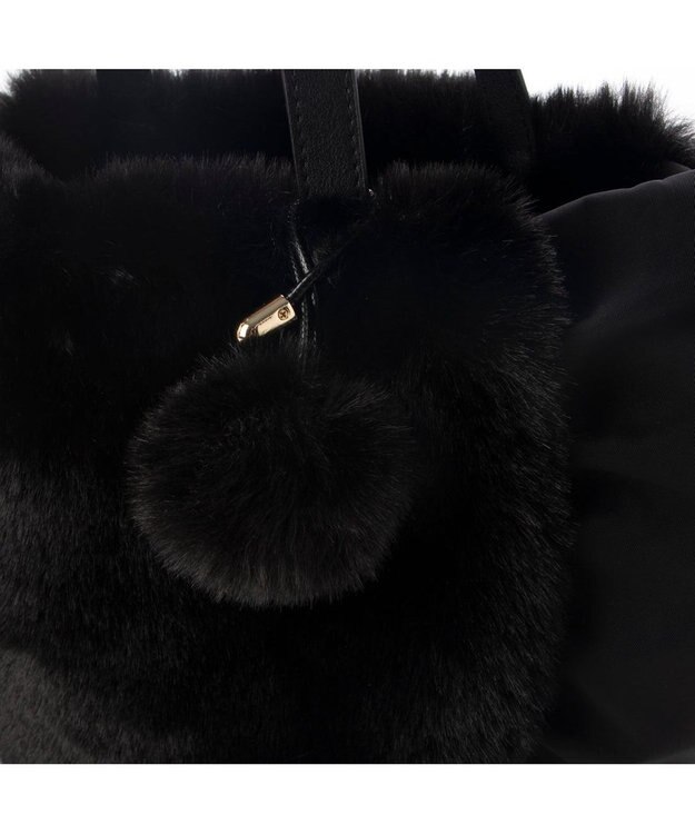 UNBILLION カシュカシュ cachecache / ポンポン付きエコファーラウンド型トートバッグ ブラック