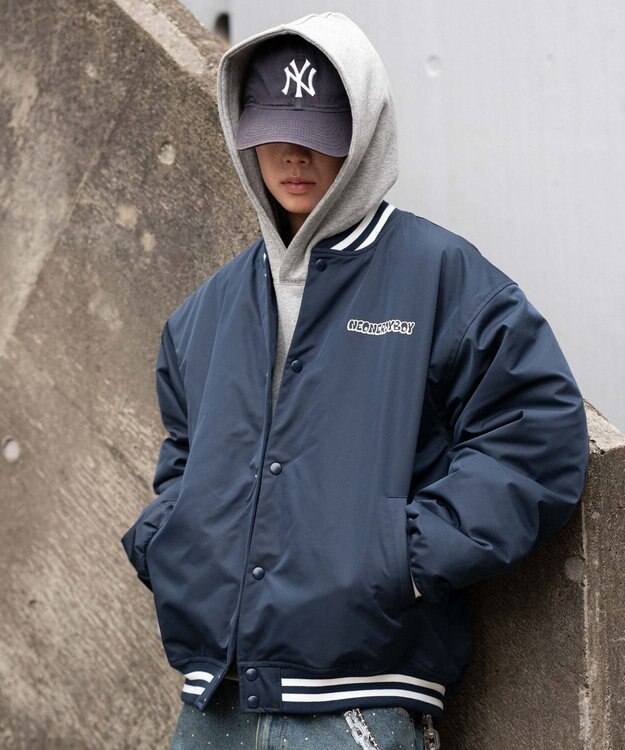 WEGO 【ユニセックス着用ITEM】グラフィックパファースタジャン ネイビー