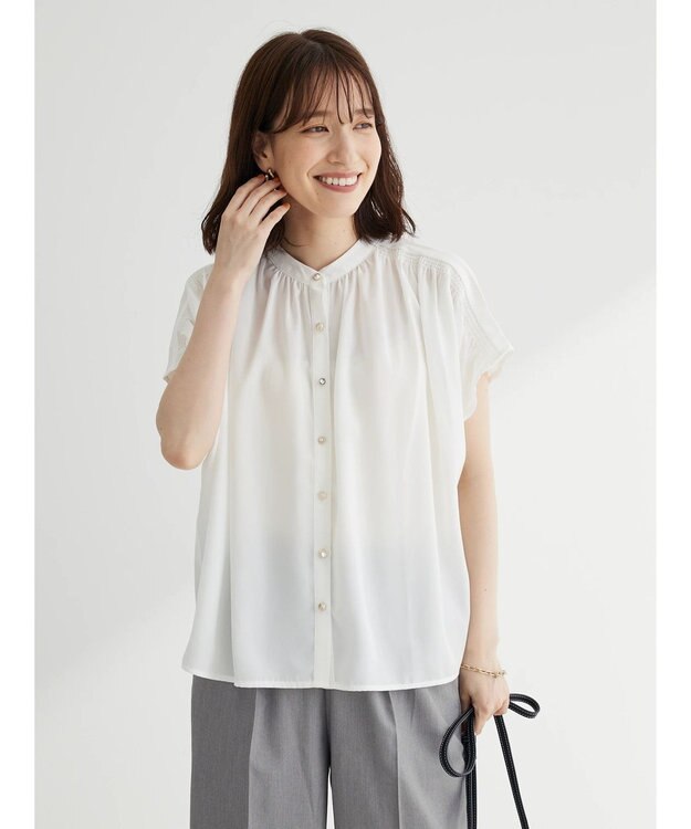 Green Parks ・ＥＬＥＮＣＡＲＥ　ＤＵＥ　イロイロ釦ドルマンブラウス Off White