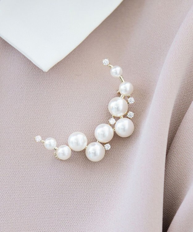 Tiaclasse フェイクパールムーンブローチ シルバー