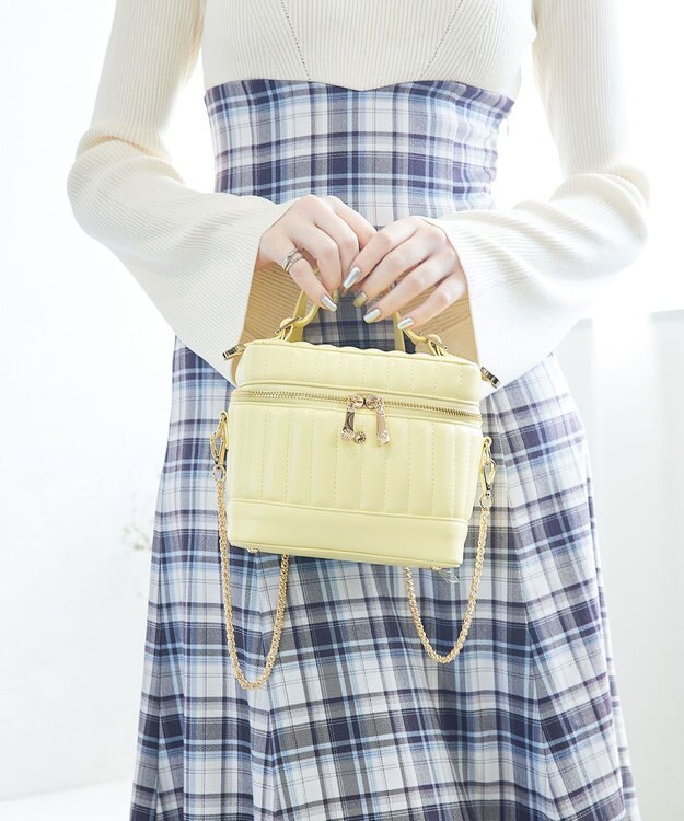 style code 【MERCURYDUO/マーキュリーデュオ】ストライプキルティング　バニティミニショルダーバッグ イエロー