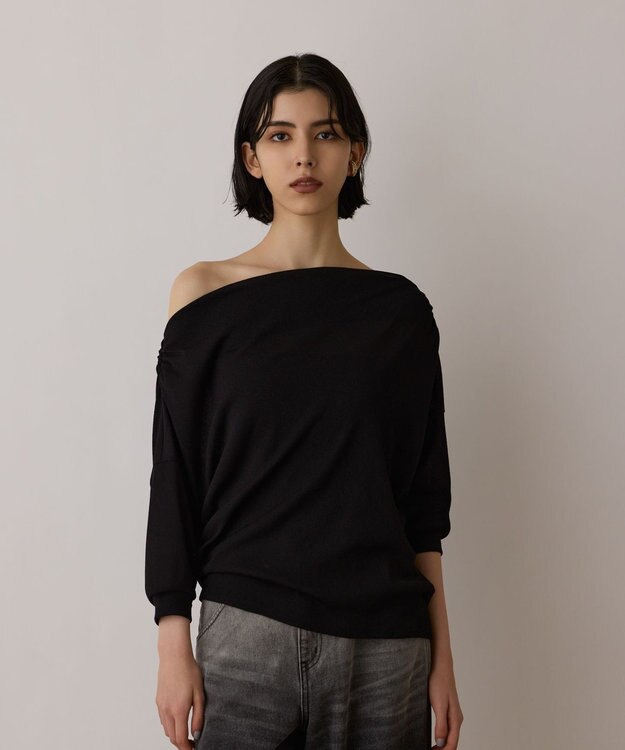 GRACE CONTINENTAL ドレープカットトップ ブラック