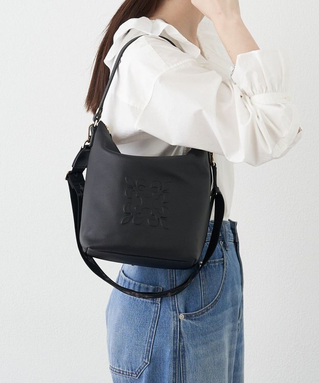 russet 《WEB限定》スタンダードミニショルダーバッグ <エンボスモノグラム>(CE-1718-WEB) Black