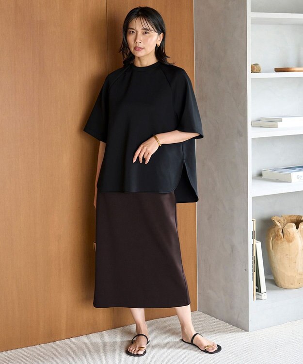 UNFILO BEAUTY FORM JERSEY Light バックZIPトップス ブラック