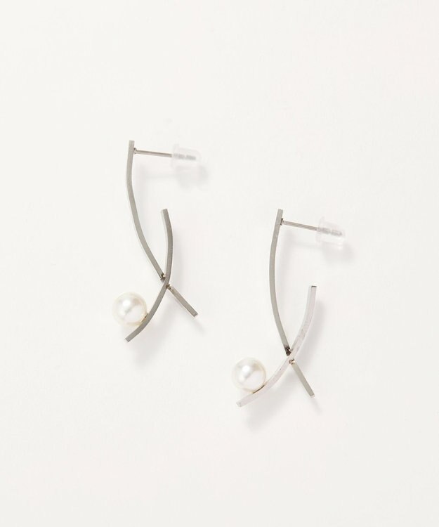 Phoebe 【金属アレルギー対応】クロスラインパールピアス　シルバー/サージカルステンレス シルバー