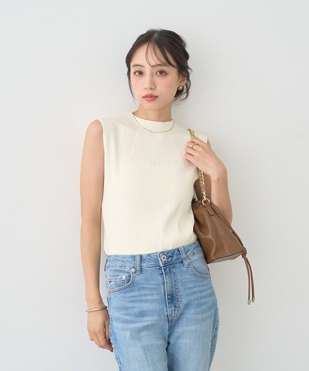 earth music&ecology ランダムリブボトルネックノースリーブニット Ivory