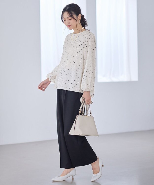 ANY ポコポコバルーン袖ブラウス オフ×ブラックドット
