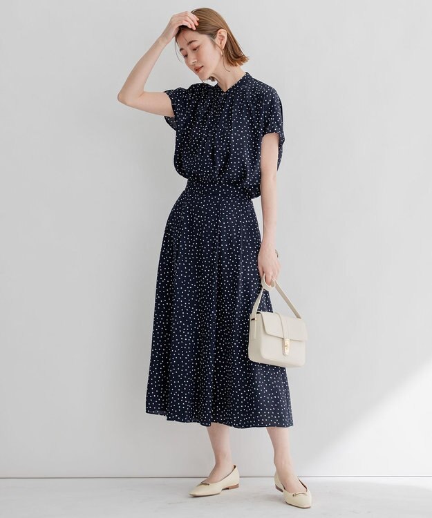 23区 【セットアップ対応/洗える】バックサテンアムンゼン ドットプリント スカート ネイビー×ホワイトドット