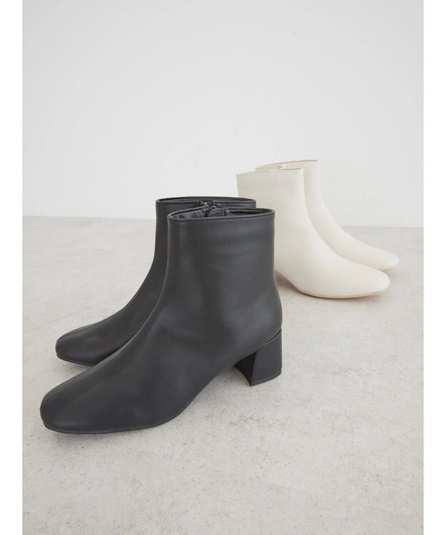 AMERICAN HOLIC スクエアトゥヒールショートブーツ Black