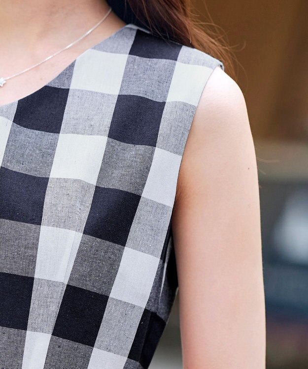 Tiaclasse 【袖が選べる・洗える】大柄ギンガムチェックワンピース ノースリーブ：ブラック