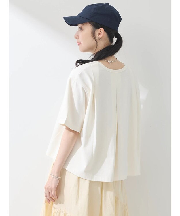 earth music&ecology バックタッククロップドＴ Off White