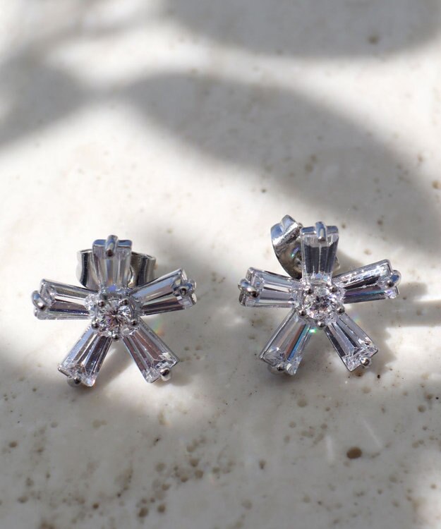 Tiaclasse 【金属アレルギー対応】スターフルールピアス・イヤリング ピアス：シルバー